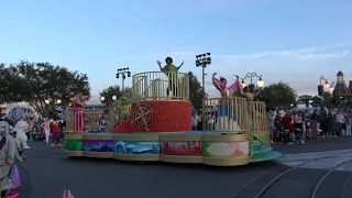 Disney World: Disney Adventure Friends Cavalcade 2023 (4K)