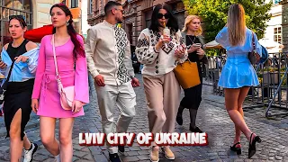 Incredible Lviv! Old Streets of Lviv! City Sounds [4k Virtual Walk]