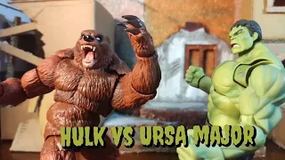 HULK VS URSA MAJOR STOPMOTION - Hulk stop motion - Giant fight