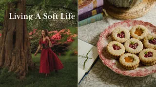 The Art Of Slow Living - My Path To Soft Life in English Countryside | Baking Flower Cookies