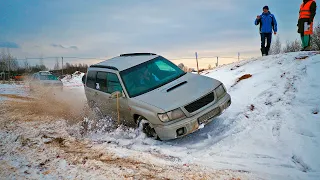 Битва кроссоверов! Renault Duster против Subaru Forester WRX и Hyundai Tucson