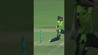 Sikandar Raza's Catch Drop #HBLPSL8 #SabSitarayHumaray #LQvQG #Shorts #SportsCentral MI2A