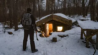 I FOUND A DUGOUT IN A WILD FOREST | A COZY SHELTER IN A FROSTY WINTER