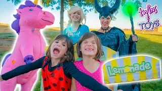 Maleficent STEALS from Twins!! Frozen Elsa saves the day!