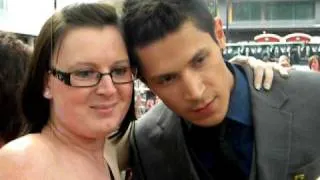 Alex Meraz signing autographs for us :)