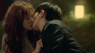 Park Hae Jin ♥ Kim Goeun, Kiss on the bench late at night [Cheese in the Trap]