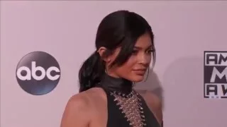 Kylie Jenner Red Carpet Fashion AMAs 2015