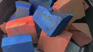 Extreme Dust!!! Deep Blue + Dusty Red Dyed Gym Chalk Crush