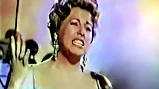 LOS 5 LATINOS en Vivo ♪ ERES DIFERENTE (Festival En Benidorm ORIGINAL) ESTELA RAVAL 1961 ♪ Exclusivo