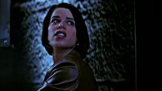 Scream 2 mrs loomis vs Sidney Prescott