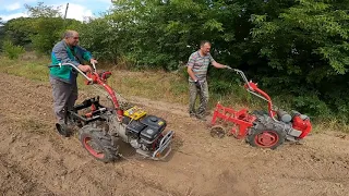 Копалка Мотор Сич и Мотоблок. Интересное сравнение. Digger Motor Sich and Motoblock. Interesting.