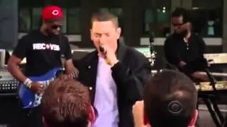 Jay Z And Eminem Perform Renegade Live on Letterma