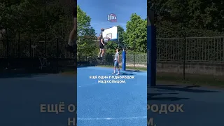 Он прыгает ОЧЕНЬ высоко!!! #dunkweek #dunk #basketball