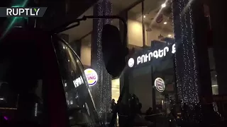 Видео с места взрыва в ресторане Burger King в центре Еревана