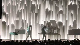 The 1975: Lostmyhead (Live) from Charlotte Metro Credit Union Amphitheatre