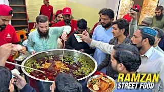 CRAZY RUSH FOR RAMADAN STREET FOOD IN LAHORE | PEOPLE FIGHT FOR AGHA DESI MURGH CHANAY