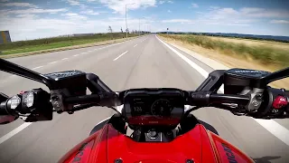 DUCATI V4 Diavel AKRAPOVIC [Raw sound]