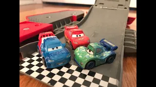 Disney Cars Mini Racers 2022 WGP 3-Pack Review (Raoul Çaroule, Carla Veloso, Lightning)