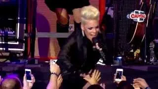 Pink-Live in Jingle Bell Ball (Just Like a Pill)