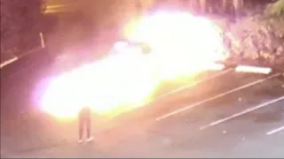 Cop car set on fire outside synagogue