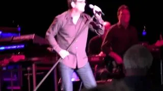 Huey Lewis Trouble in Paradise Live @ The Bank of America Pavilion August 1