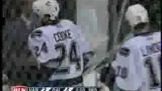 2006 - 65 - VAN 2 @ DAL 4 - 4 Arnott 25 (Jokinen, Zubov) PP