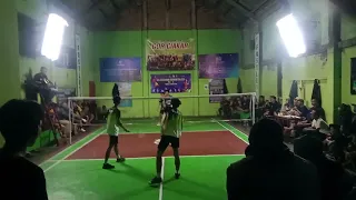 BADMINTON TERBAIK TASIKMALAYA                  BILI/AJI VS GEA/FAHMI