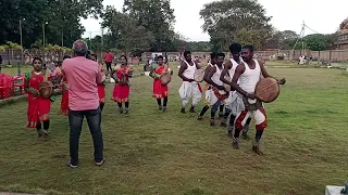 புதுகை தாய்மன் பறையாட்டம் சரத் வழங்கும் தொடப்புக்கு :7639967546