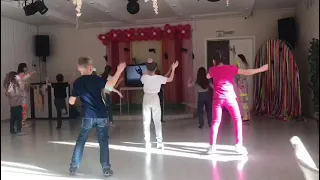 Это зажигательный танец!!!!!👯‍♀️👯‍♀️👯👯