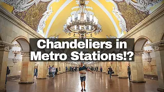 10 of Moscow's BEAUTIFUL Metro Stations! 🇷🇺