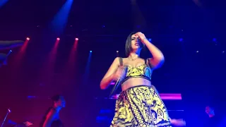 Dua Lipa IDGAF clip Live Las Vegas @The Cosmopolitan 9-27-18