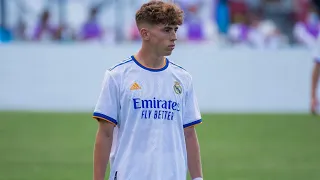 Victor Muñoz - Real Madrid Juvenil A (U19) vs Las Rozas (23/10/2021)