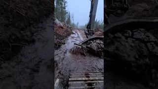 The beginning of the biggest puddle