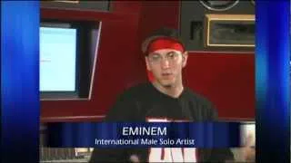 Eminem wins International Male presented by Natalie Imbruglia | 2003