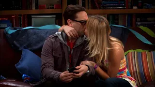 Leonard and Penny's kiss! TBBT S1E16