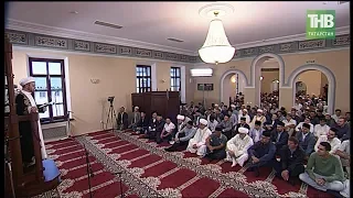 Праздничная молитва по случаю праздника Курбан-байран в Галеевской мечети Казани. Здравствуйте | ТНВ