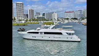 Walkthrough tour of the 100 Hatteras Motor Yacht with Ryan Gessel