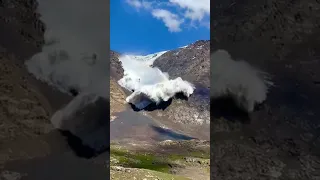 caught in a Avalanche in kyrgyzstan(everyone survived viral hog)#shots