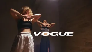 Asquith - Wait A Minute | Julia Khristyuk | Vogue | VELVET YOUNG