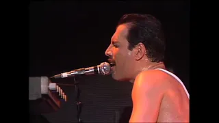 Queen Live in Tokyo Japan 1985 (Improv/ It's A Hard Life)