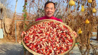 Crazy Spicy Noodles Recipe：Mix with Peeled Crayfish Tails, Stew in Chili Broth | Uncle Rural Gourmet