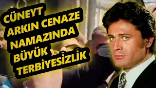 Cüneyt Arkın Cenaze sinde Büyük Ayıp Büyük Rezalet. Yazıklar Olsun. #cüneytarkın