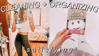 DEEP CLEANING + ORGANIZING MY ROOM! *spring cleaning*