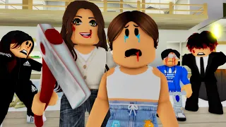 MY MOM KILLED MY FAMILY!! | Roblox | CoxoSparkle2