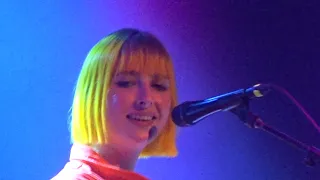 Tessa Violet -  I Like (The Idea Of) You/Bad Ideas/Bored/Haze, Melkweg 25-10-2019