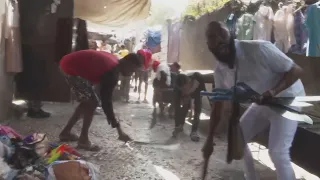 Haitians defend themselves against violent gangs