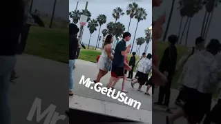 john gabbana (Aka boonk gang)GETTING CHECKED BY THUGS at Venice Beach ‼️‼️‼️‼️😳😳 #worldstar