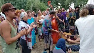 Singing Circle gone wild @ new healing festival