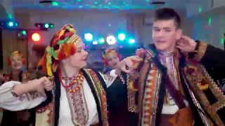 Запальні гуцульські танці на весіллі