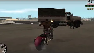 GTA San Andreas - CJ stands strong against the military army